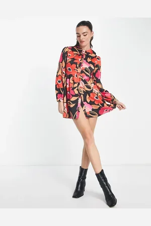 Liquorish Button front mini dress with frill detail in floral print