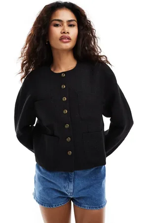 Moon River Button front pocket detail textured cropped jacket in