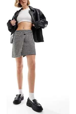 JDY Asymmetric mini skirt in black and white check