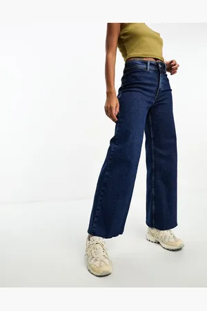 MANGO High waisted cropped kick flare jean in dark