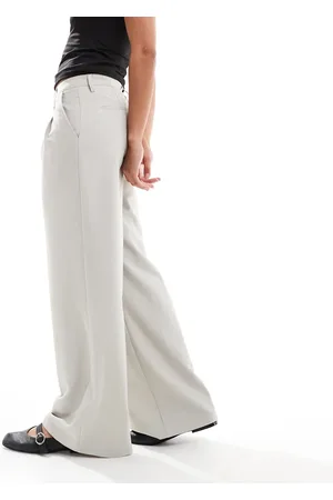 COLLUSION Relaxed wide leg tailored pants in stone