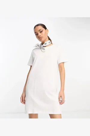 ONLY Mini t-shirt dress in