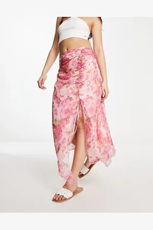 Stradivarius Ruched mesh midi skirt in floral print