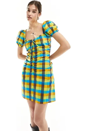 Glamorous Scoop neck short sleeve ruched mini dress in bright plaid