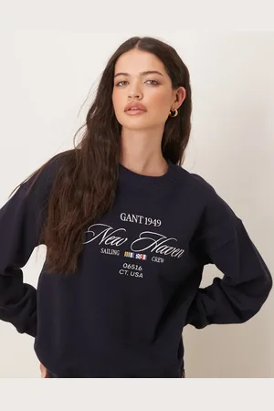 GANT Embroided 1949 logo sweatshirt in