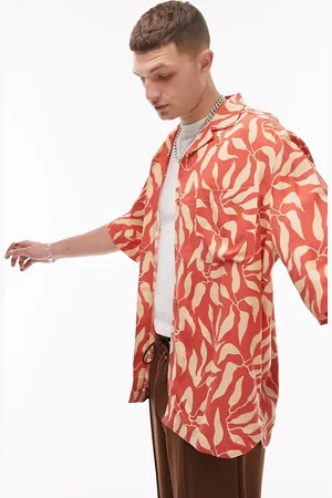 Topman Short sleeve relaxed fit leaf printed revere shirt in multi