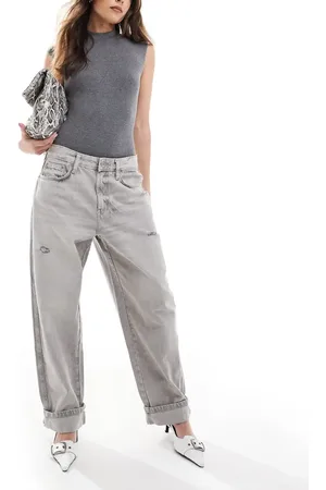 Pull&Bear Balloon leg jeans in washed