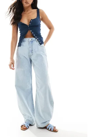 Miss Selfridge Barrel leg jeans in bleach wash