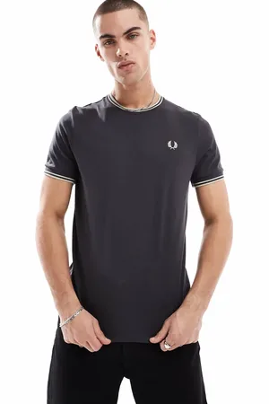 Fred Perry Twin tipped t-shirt in dark
