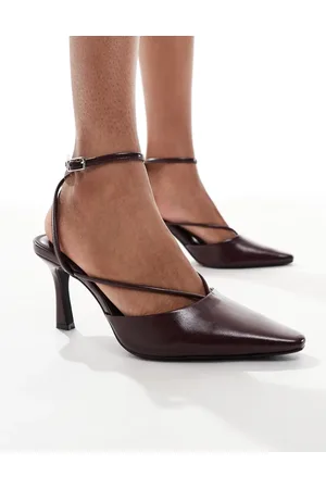 Pull&Bear Pointed toe heels in burgundy