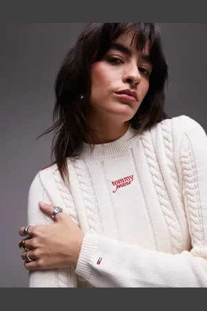 Tommy Hilfiger Cable knit sweater in and red