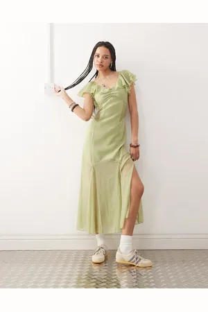 Reclaimed Midi tea dress with lace panels and flutter sleeves in pastel green