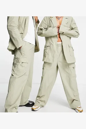 COLLUSION Unisex straight pants with pocket details in light