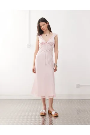 Reclaimed Midi tea dress with lace inserts in baby pink