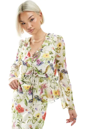 French Connection Hallie crinkle blouse in white floral print - part of a set