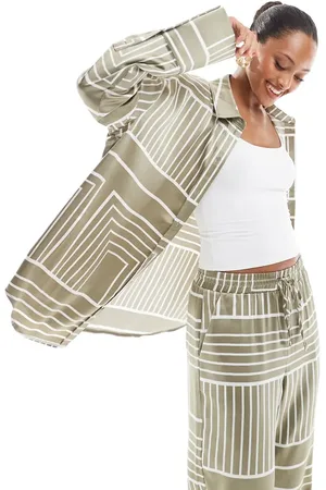 4th & Reckless Satin wide cuff button front shirt in sage tile print - part of a set