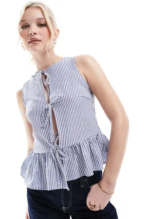 Daisy Street Peplum front tie-up top in stripe