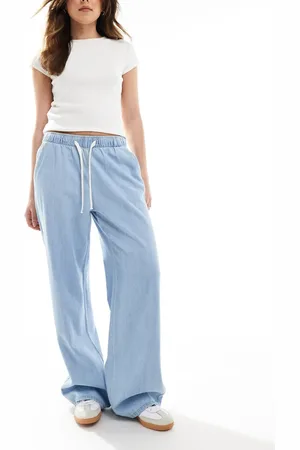 Stradivarius Denim pull on pants in light wash
