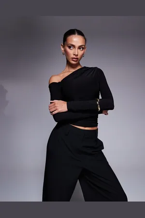 Kaiia Exclusive slinky off the shoulder long sleeve top in