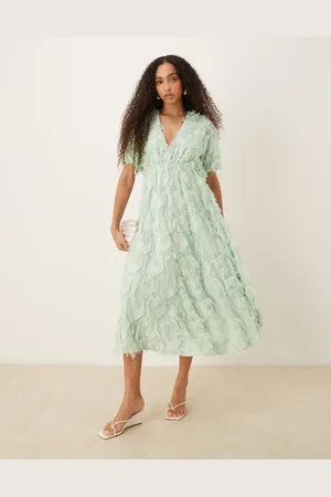Y.A.S Textured v neck midi dress in mist