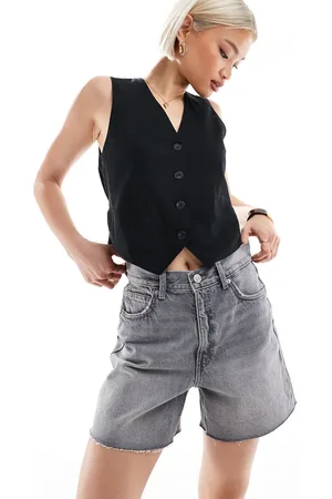 Pull&Bear High rise mom denim shorts in