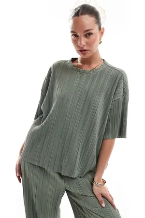 ONLY Boxy plisse top in - part of a set