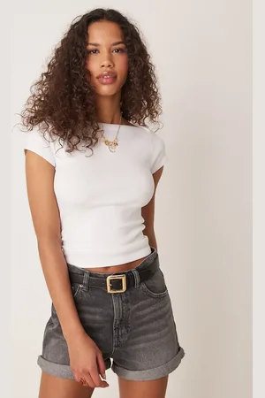 Gina Tricot Short sleeve boatneck slim fit rib knit top in