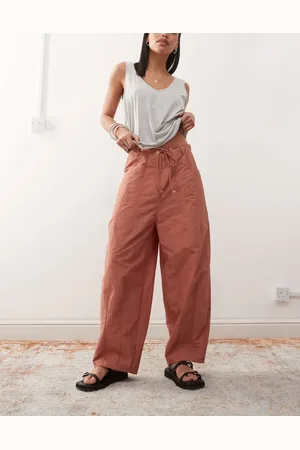 Lioness Tie waist barrel leg pants in clay