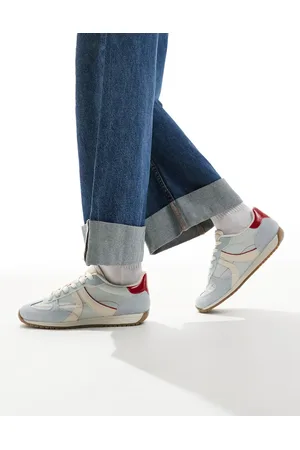Stradivarius Leather sneakers in