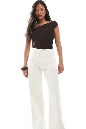 Pull&Bear Petite high rise wide leg jeans in ecru