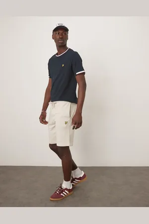 Lyle & Scott Sweat shorts in beige