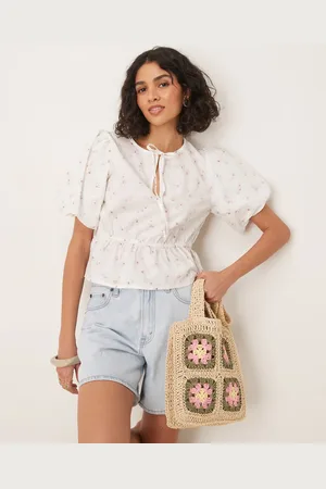 Gina Tricot Puff sleeves blouse top with tie front in ditsy floral print