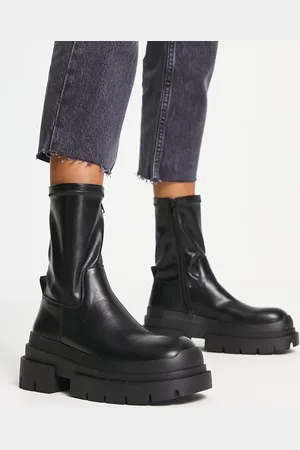 Topshop Billie chunky chelsea boot in