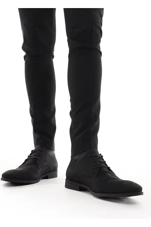 New Look Faux suede lace up shoes in