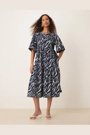 JDY Tiered short sleeve mini dress in zebra print