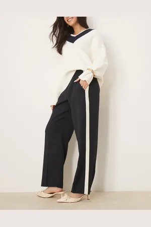 Abercrombie & Fitch Pull on straight leg pants with pintuck detail in black
