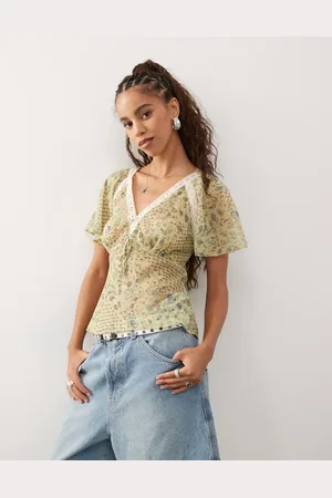 Reclaimed Tea top with lace trims in green paisley print