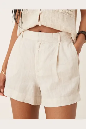 Gina Tricot Tailored linen shorts in beige