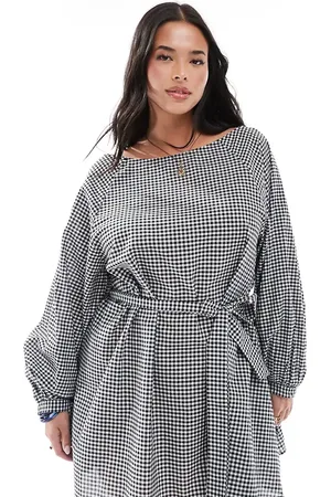 Esmée Esmée Curve Exclusive three quarter sleeve mini beach dress in black and white gingham