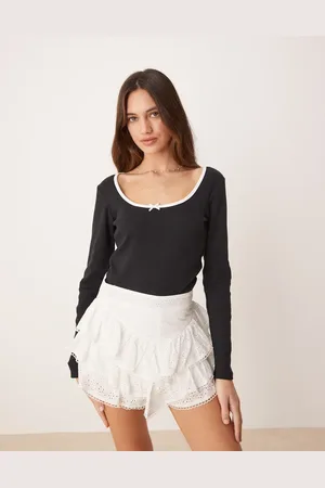 JDY Ribbed long sleeve top with contrast trim in black