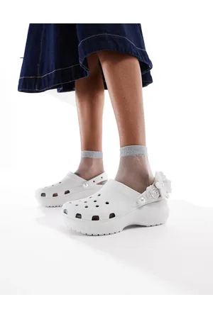 Crocs Classic platform bouquet clogs in moonlight