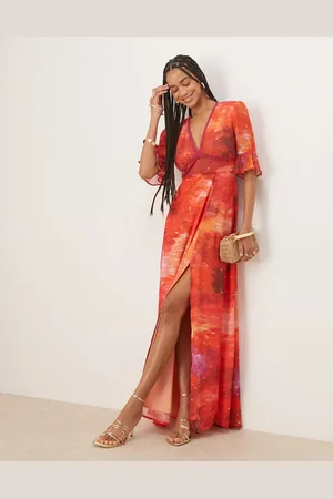 HOPE & IVY Frill sleeve thigh slit maxi dress with keyhole back in print