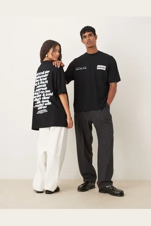 ASOS Oversized t-shirt with OASIS Definitely Maybe tracklist in