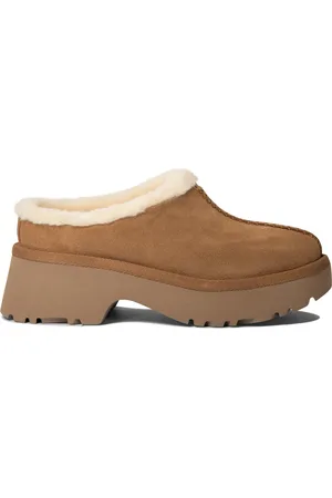UGG "New Heights Cozy" Sabot