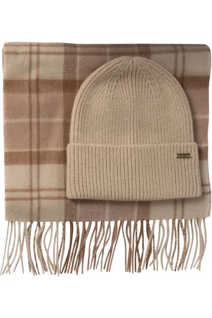 Barbour "Aubrey" Scarf And Beanie Gift Set