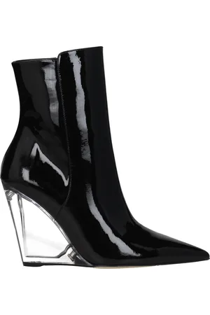 Stuart Weitzman Women