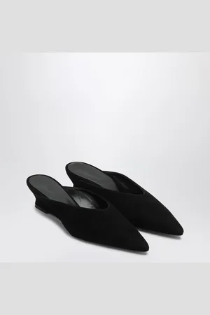 Le Monde Beryl Wedge Mule In Suede