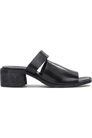 Moma Sandals