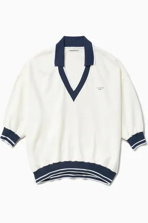 1989 STUDIO Jp V Neck Sweatshirt