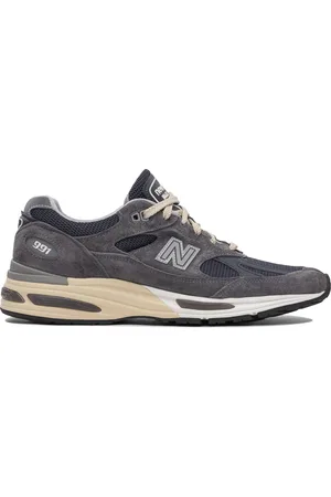 New Balance Sneakers & Slip On